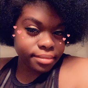 Meet your Posher, Jamila